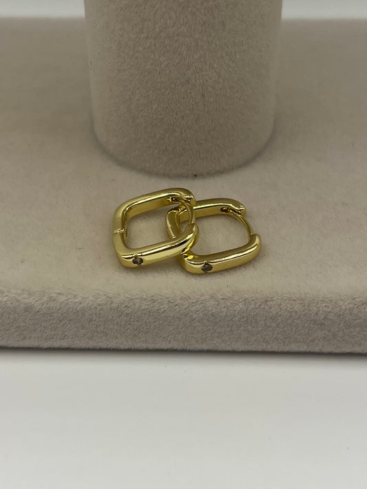 Dainty Square Huggie