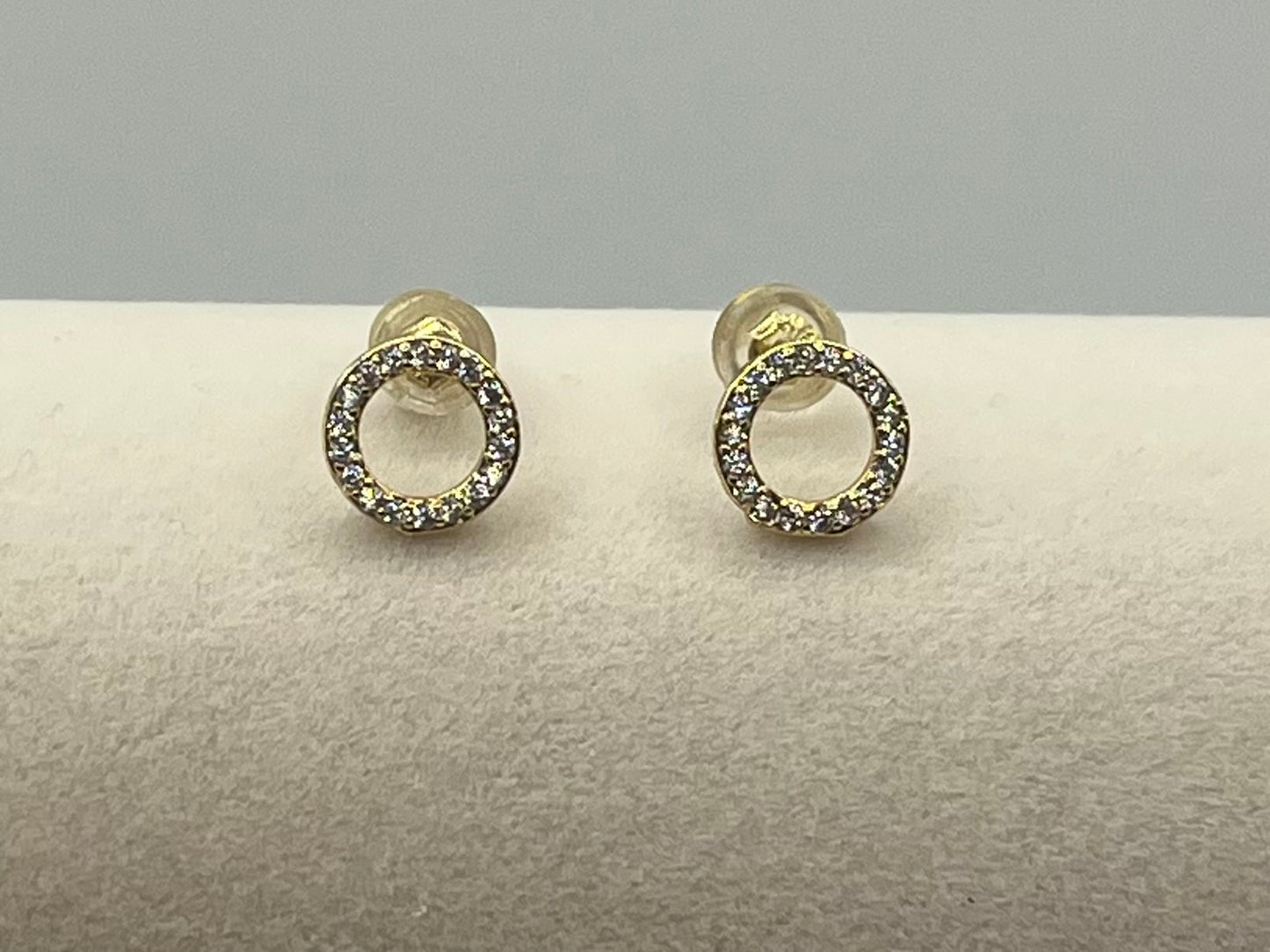Circle Stud